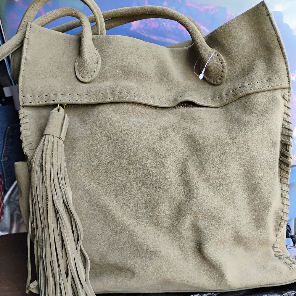 New HOBO Green Leather Nubuck Suede Arm/Shoulder Purse Magnetic Closure